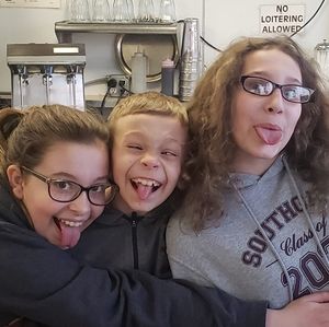 Meet your Posher, Mark